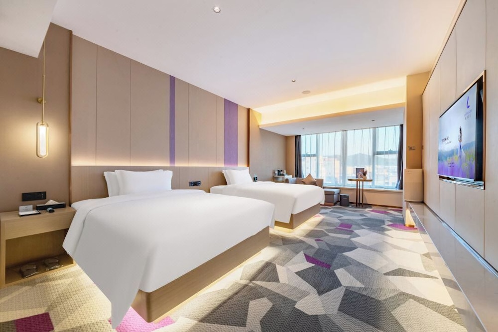 Superior Twin Room, Lake View