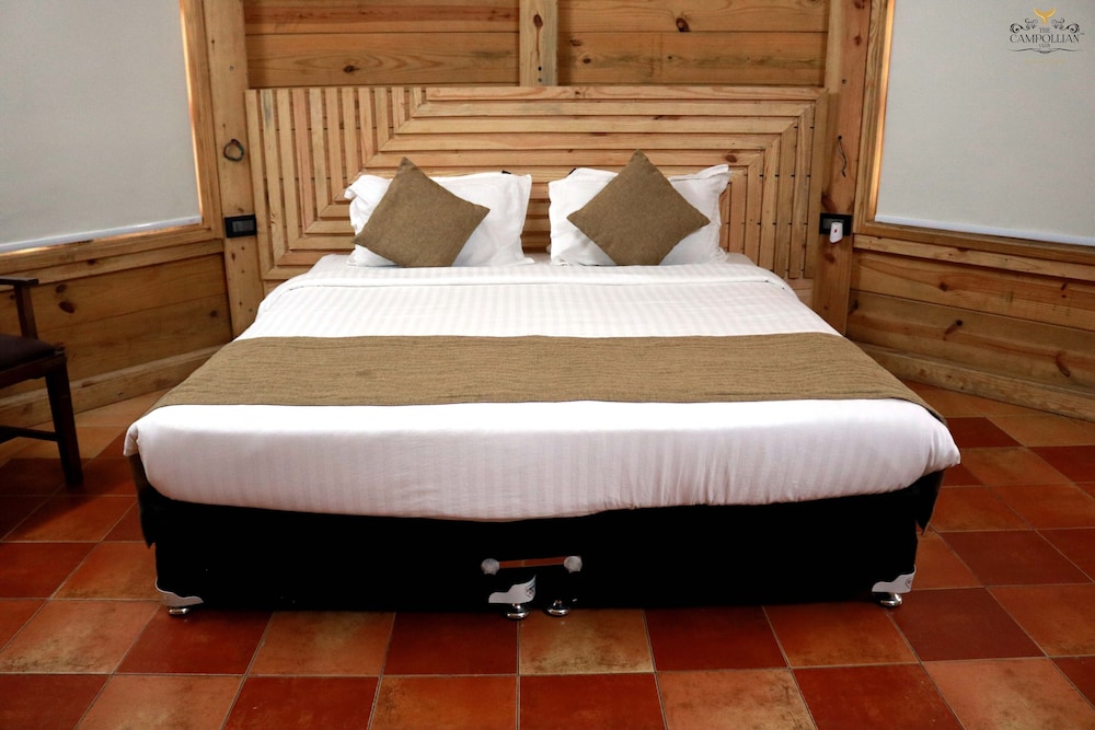 Cottage Room - Photo 12