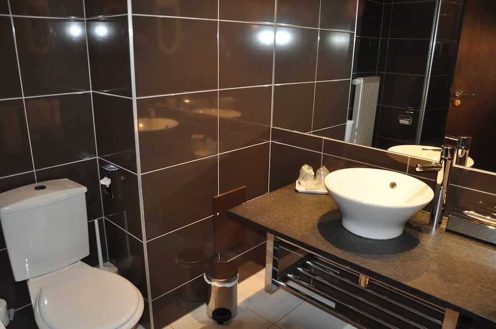 Deluxe Double or Twin Room photo 2