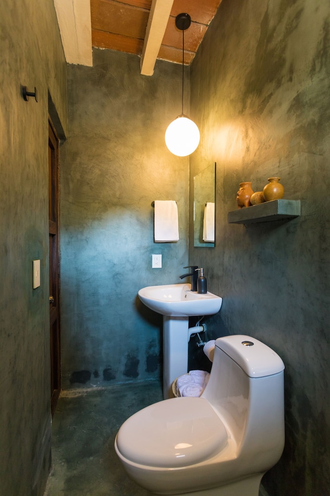 Premium Room - Photo 13