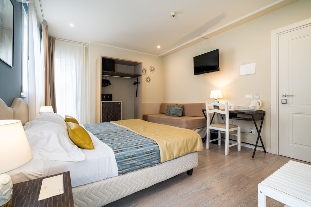 Comfort Room, Mountain View thumbnail 5