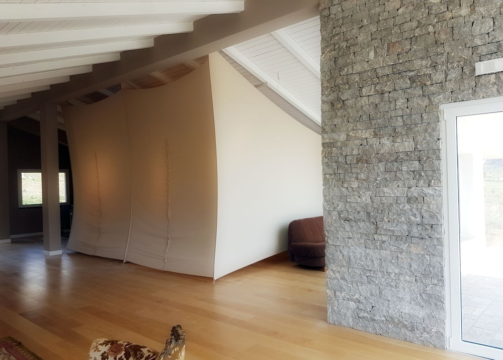 Apartment, 3 Bedrooms, Beach View photo 3