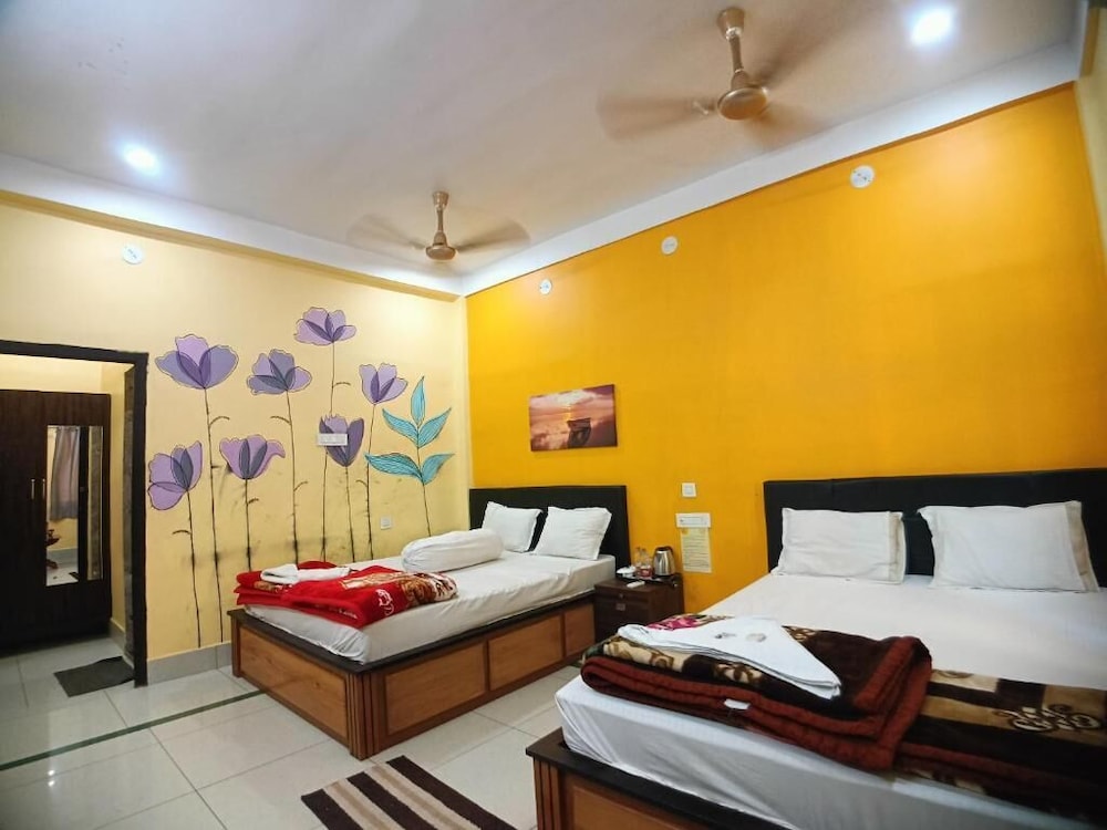 Deluxe Four Bed Room Ground Floor