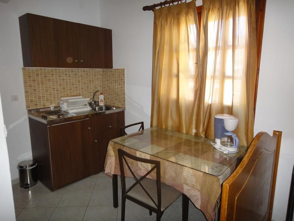 Deluxe Apartment photo 3