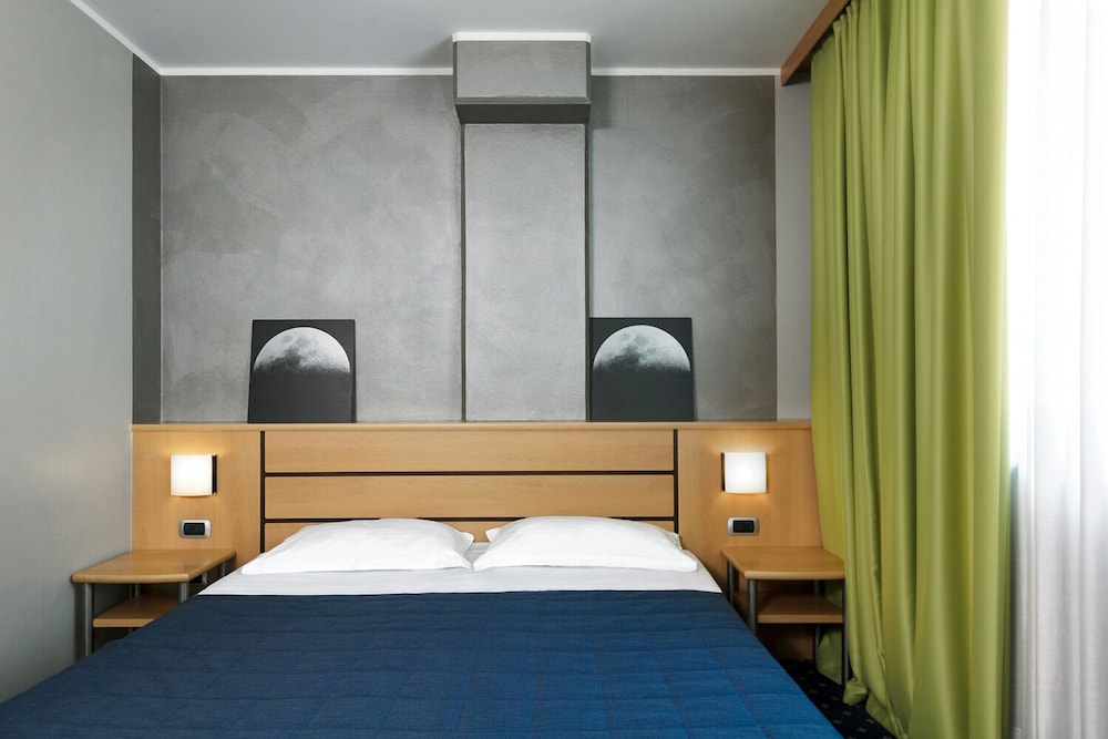 Double Room Single Use photo 3