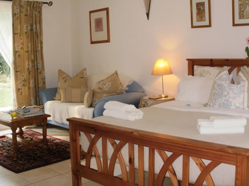 Standard Room (Mimosa)