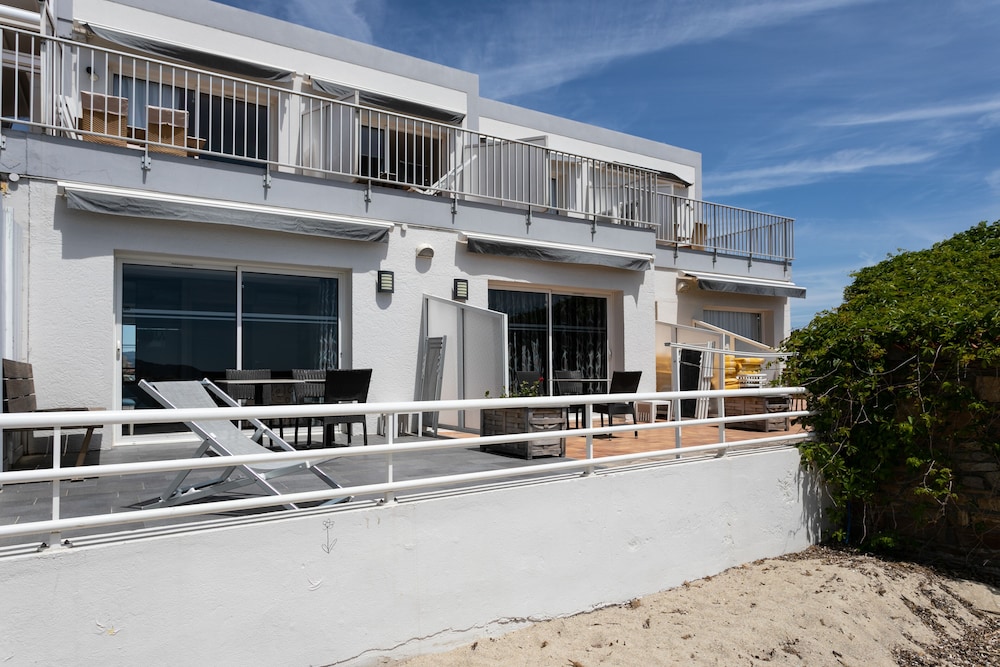 Family Room, Terrace, Sea View photo 2