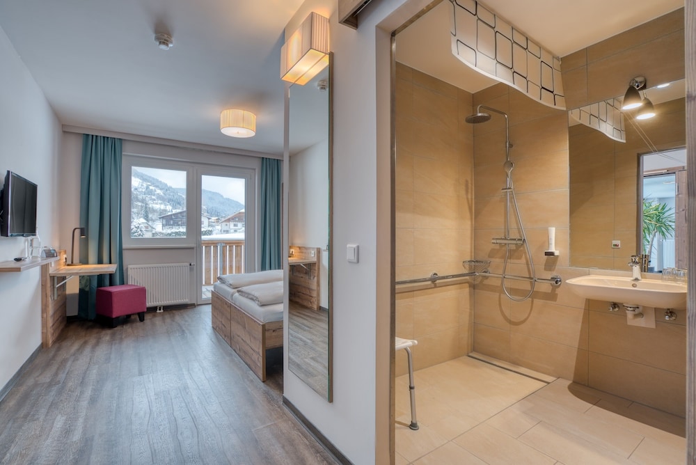 Standard Double or Twin Room, Accessible, Allergy Friendly photo 1