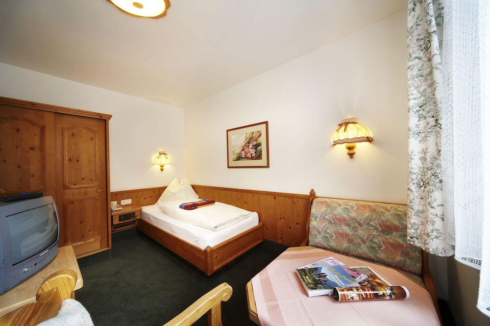 Standard Single Room, 1 Twin Bed