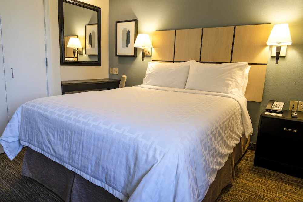 Studio Suite, 1 Queen Bed - Photo 1
