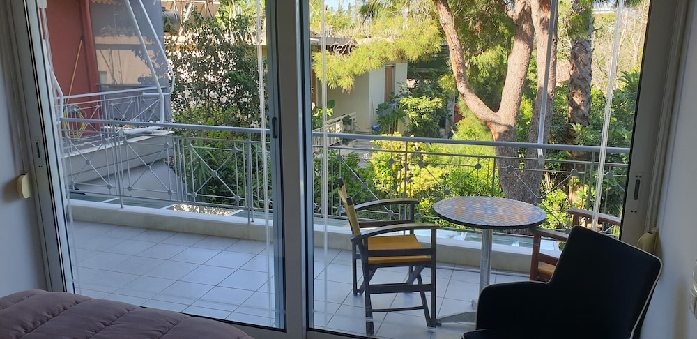 Deluxe Suite, City View photo 3