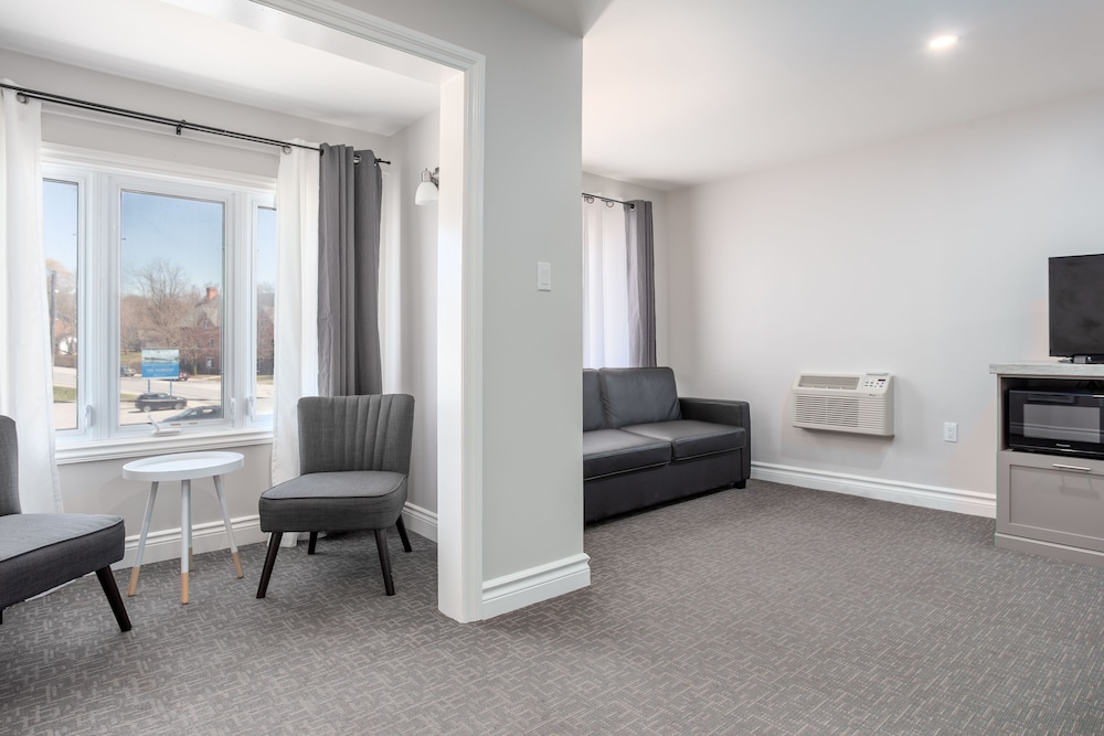 Executive Room, 1 King Bed photo 3
