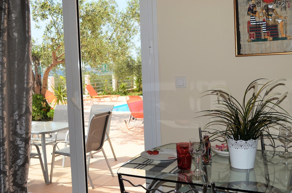 Superior Villa, 3 Bedrooms, Private Pool, Sea View (Eri) photo 2