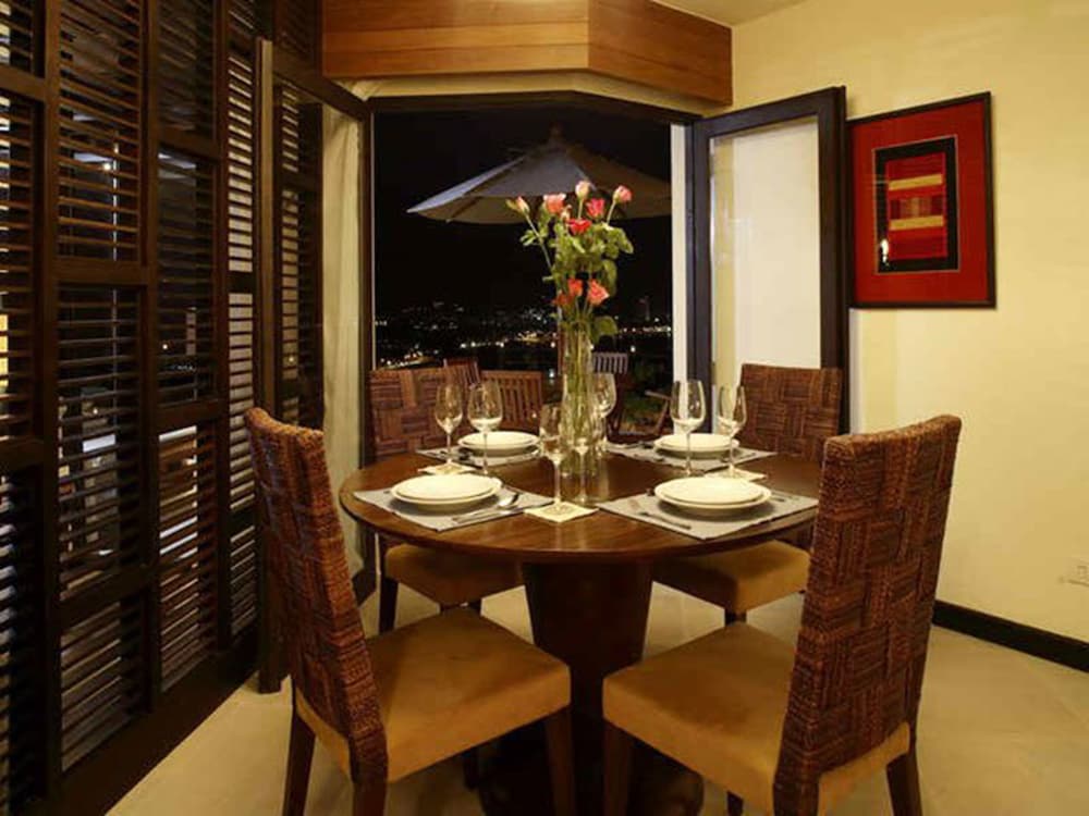 Three Bedroom Pool Villa - Photo 10