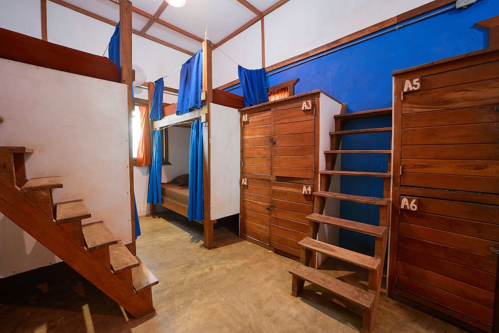 Standard Mehrbettzimmer, Gemischtes Zimmer, Gemeinschaftsbad, Strandlage