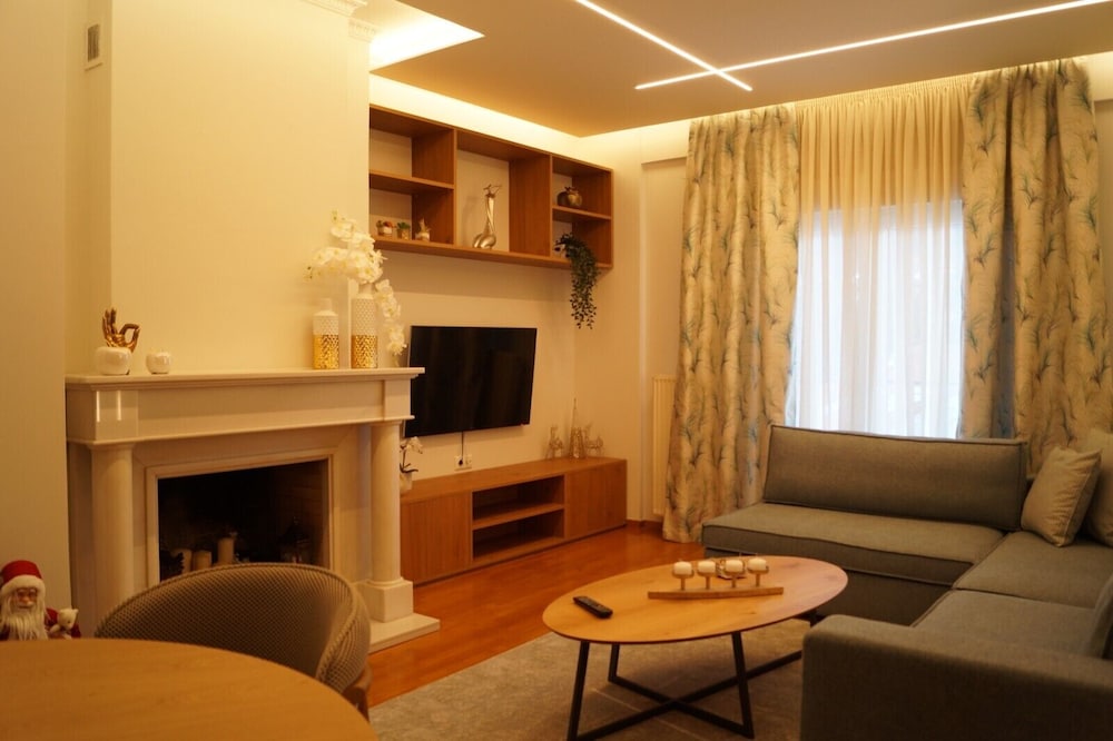 Luxury Apartment photo 1