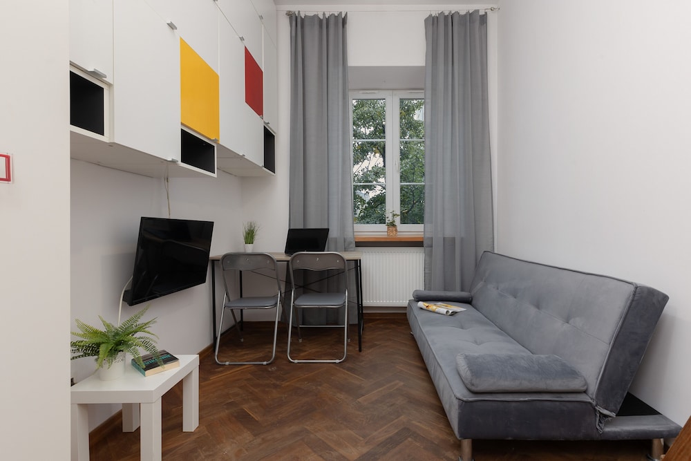 Studio, Kitchen