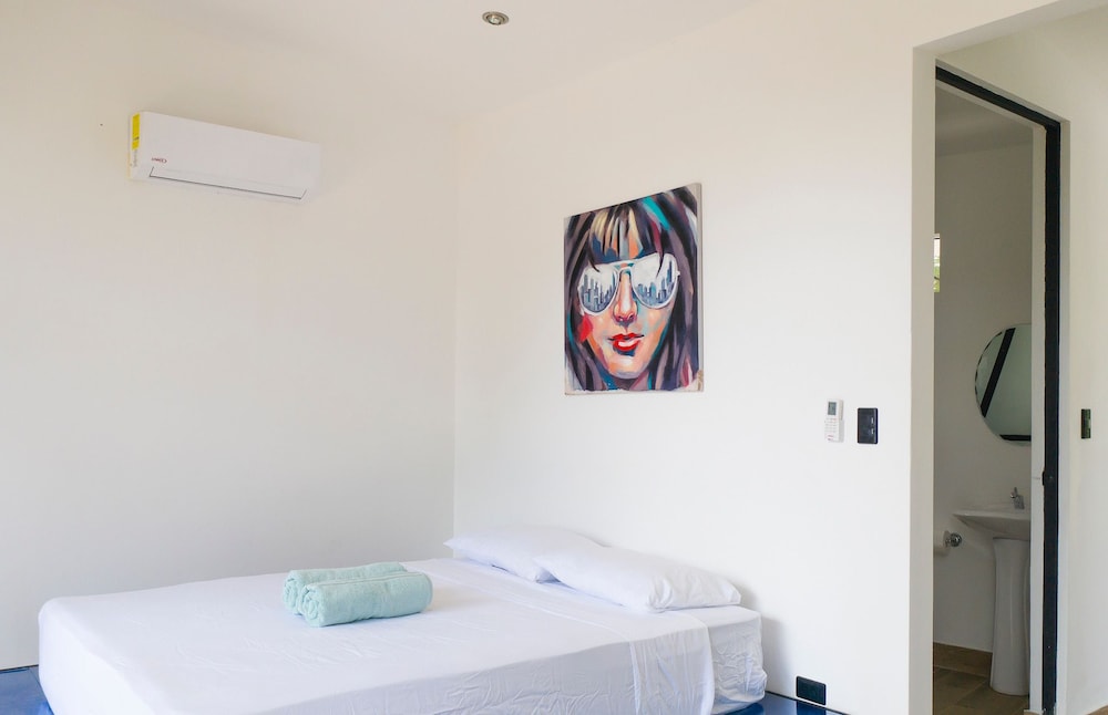 Standard Room, 1 Double Bed photo 3