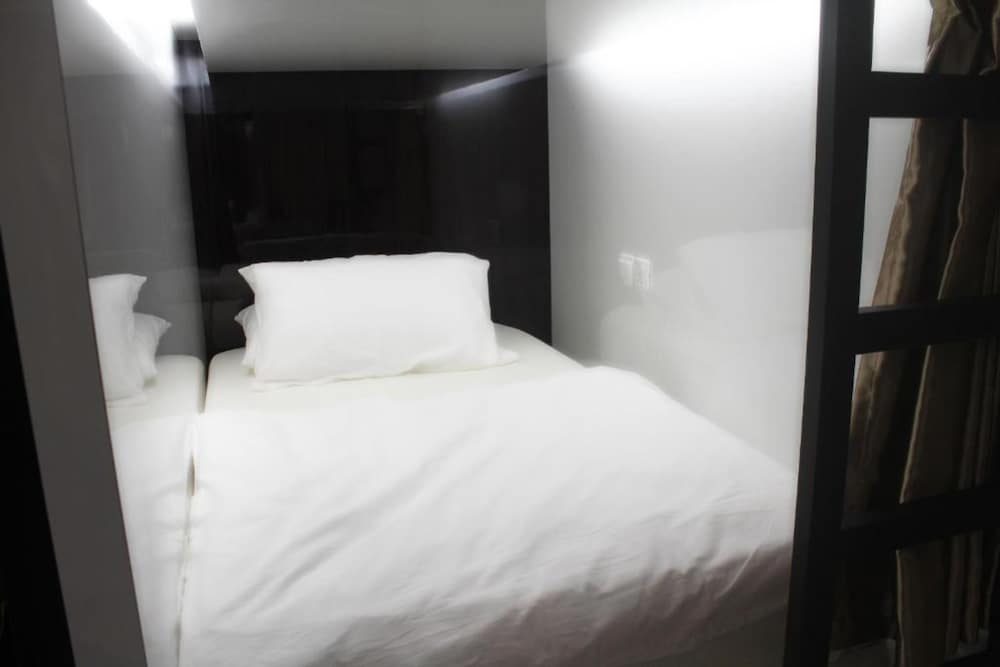 Shared Dormitory, Mixed Dorm photo 3