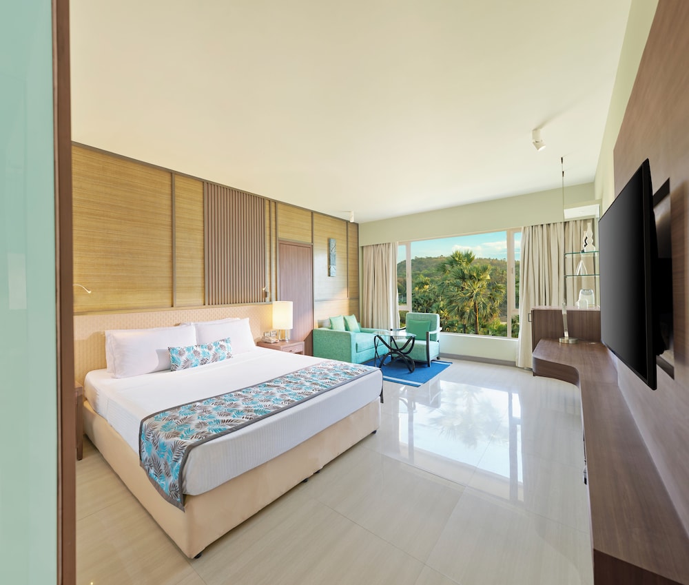 Deluxe Room, Garden View photo 3
