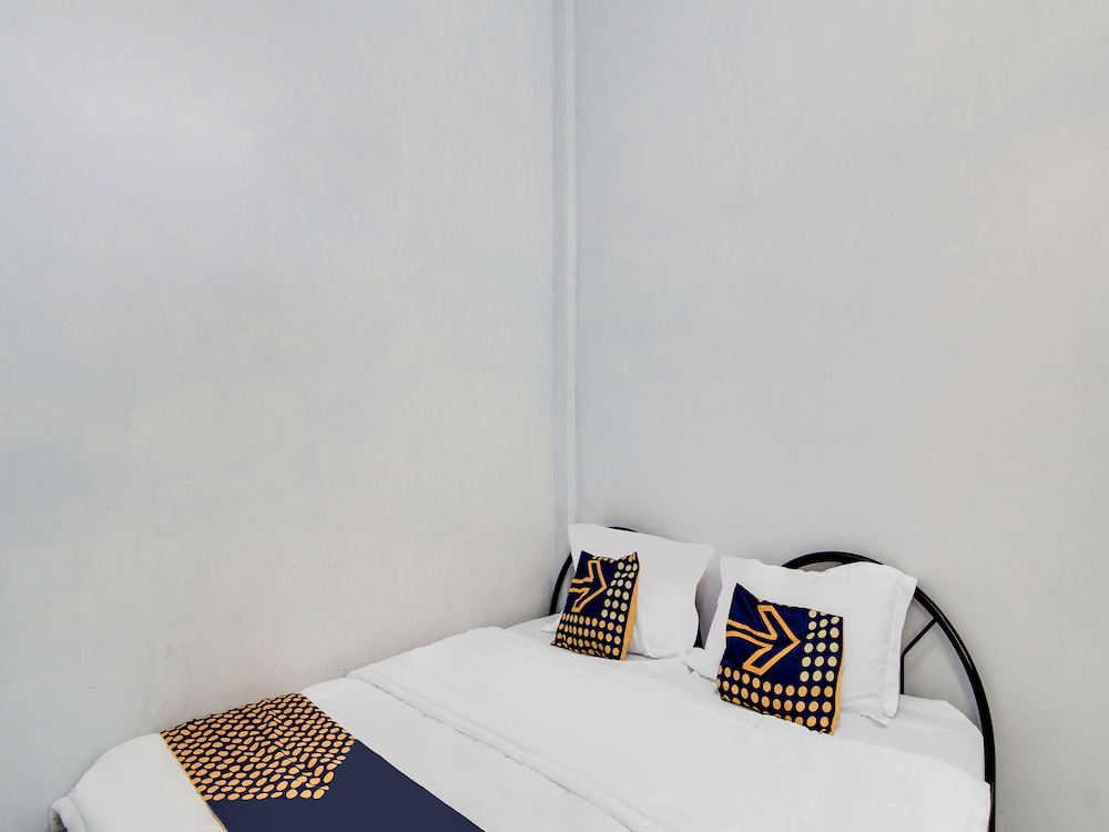 Double Room - Photo 5
