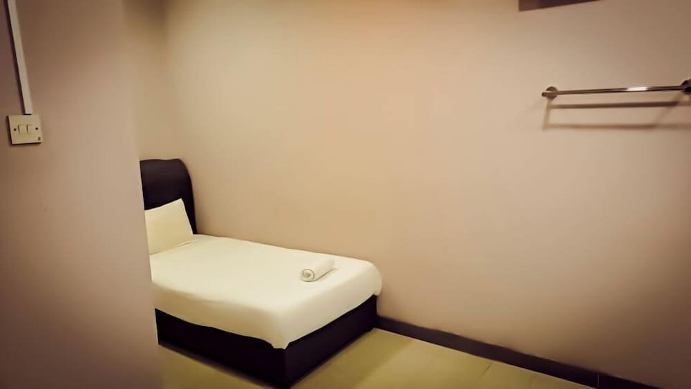 Standard Triple Room photo 2