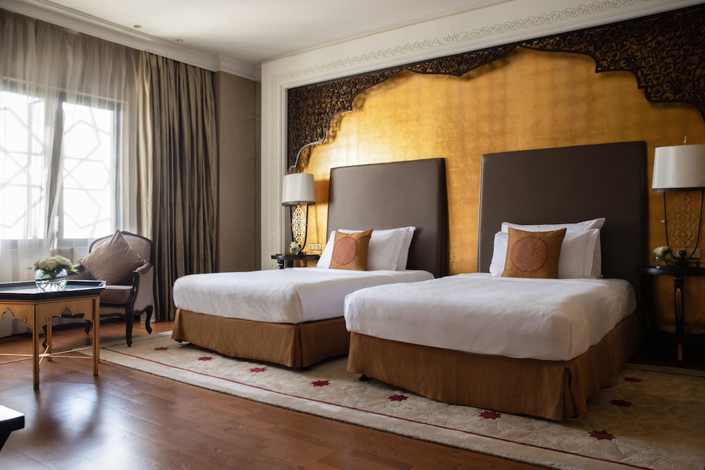Imperial Two Bedroom Suite, Club Lounge access/benefits, afternoon tea, luxury spa facilities