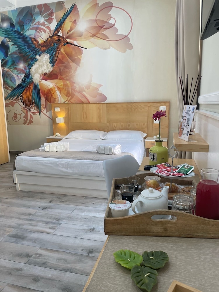 Junior Studio Suite