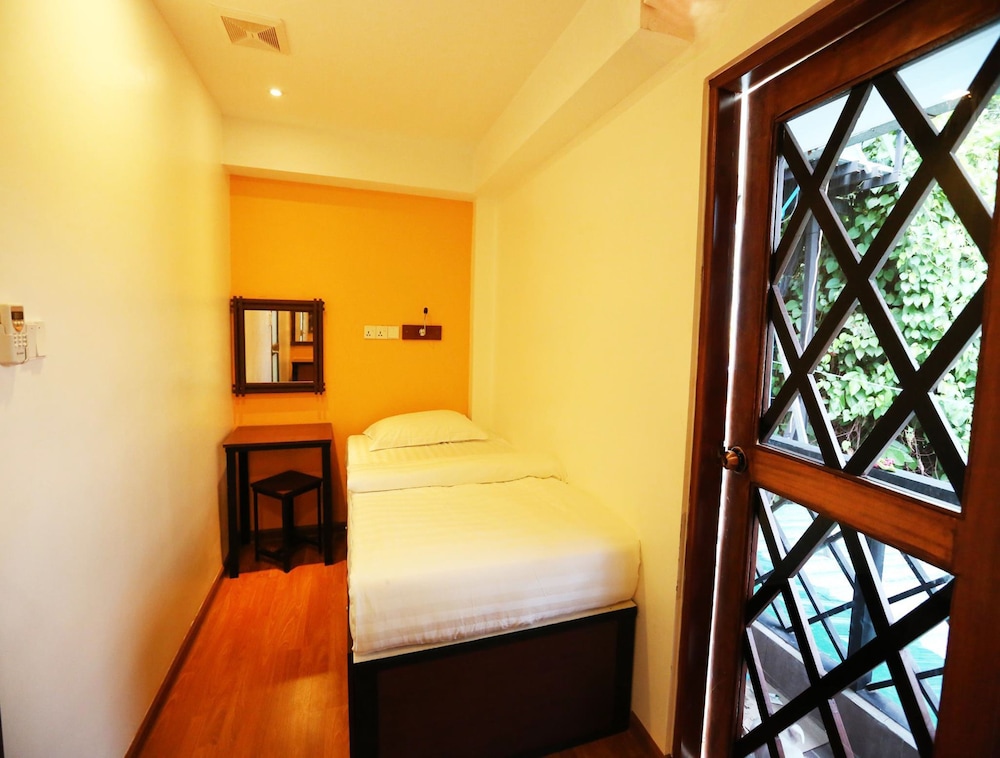 Single Room photo 1