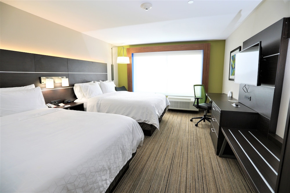 Standard Room, 2 Queen Beds, Accessible (Communications Accessible) - Photo 1