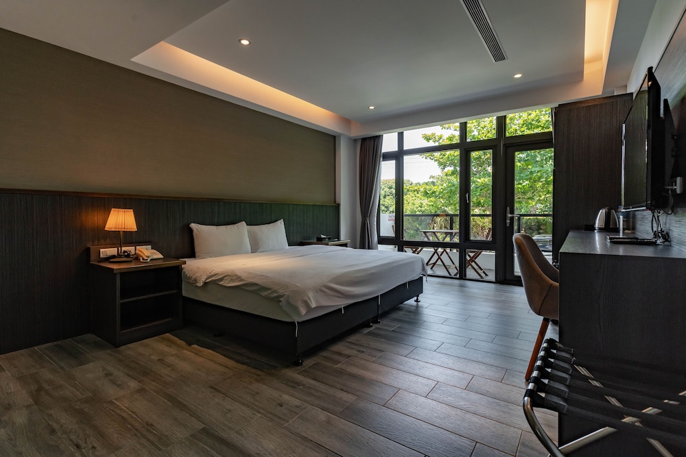 Superior Double Room, 2 Twin Beds photo 3