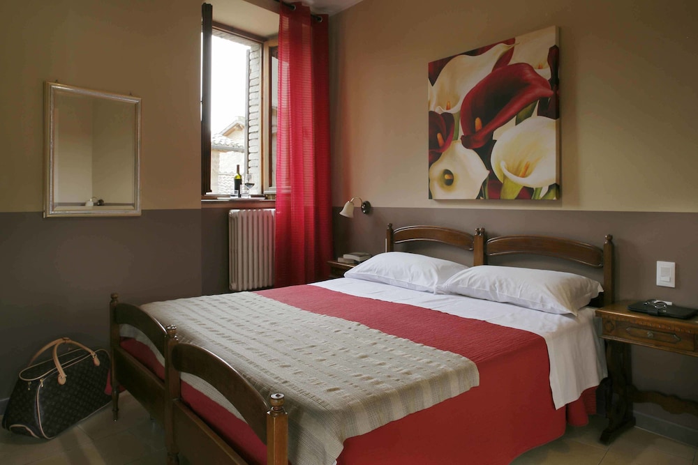 Classic Double Room - Photo 1
