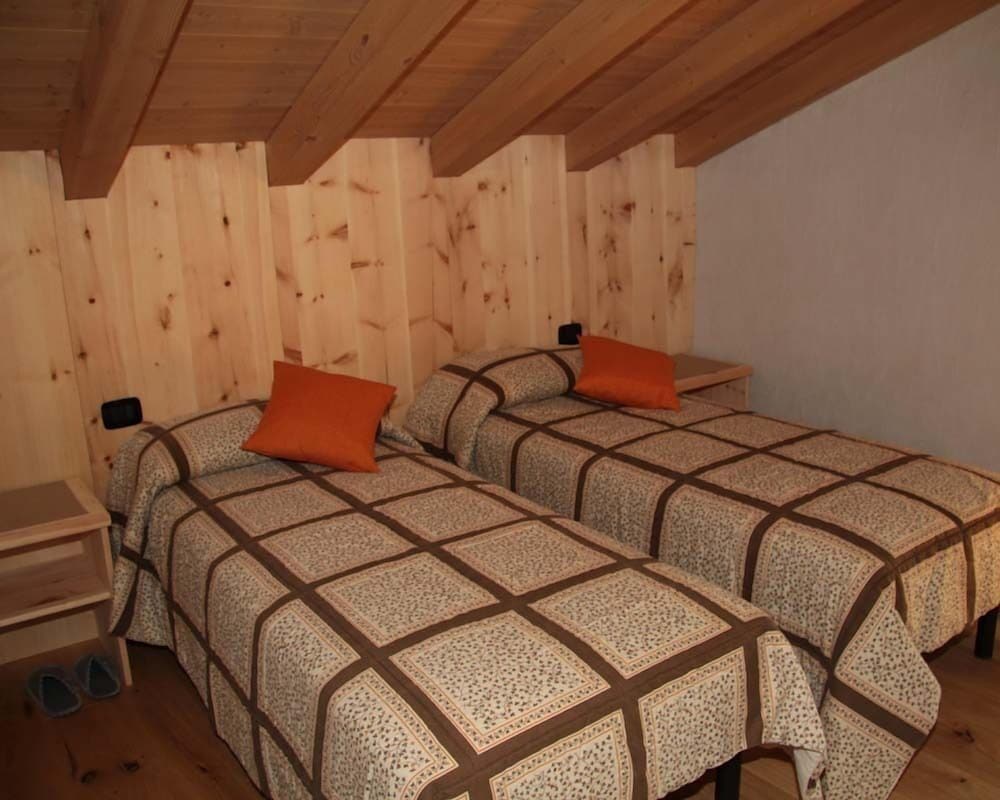 Double Or Twin Room, Shared Bathroom photo 1