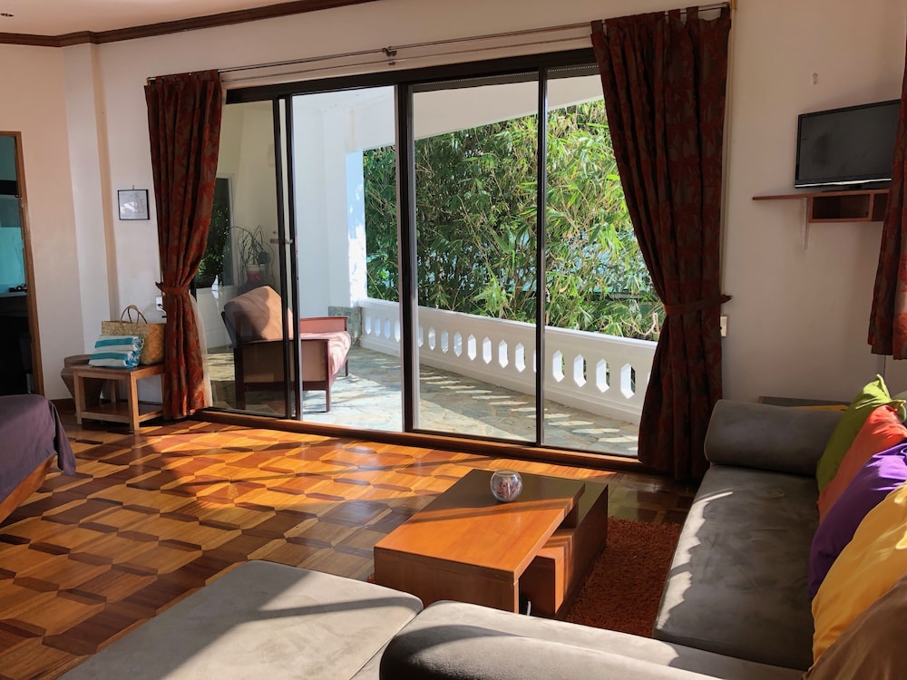 Honeymoon Room, Balcony, Ocean View photo 2