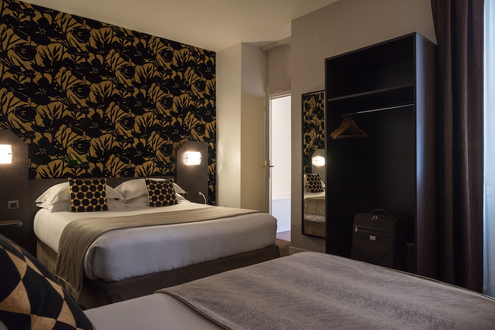 Family Triple Room