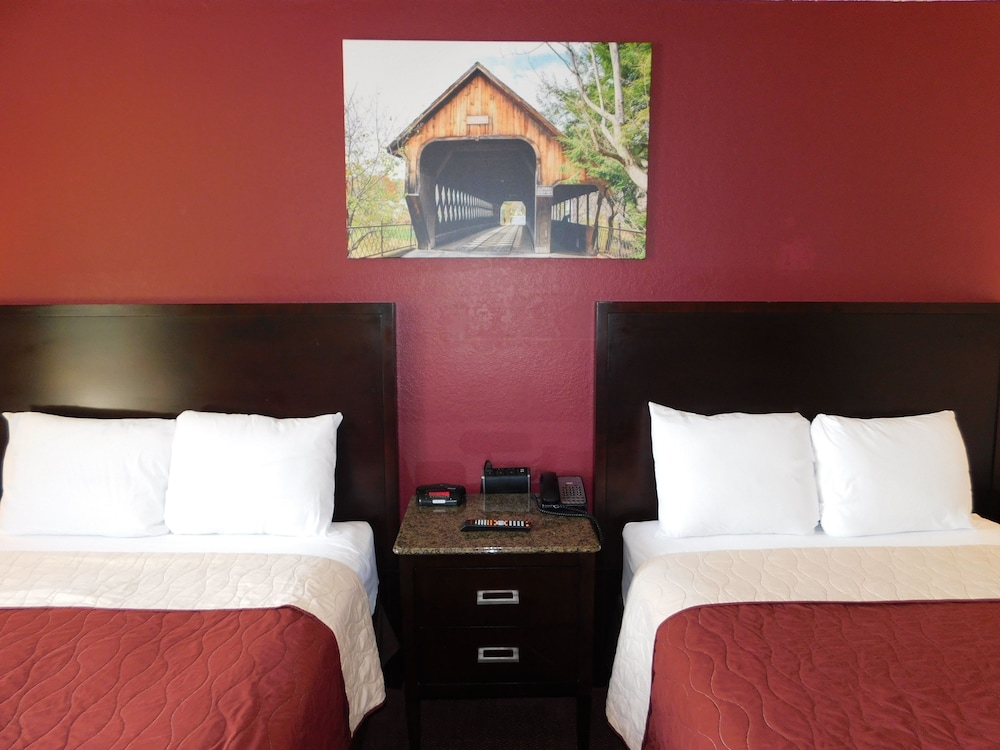 Standard Double Room, 2 Double Beds, Refrigerator & Microwave - Photo 1