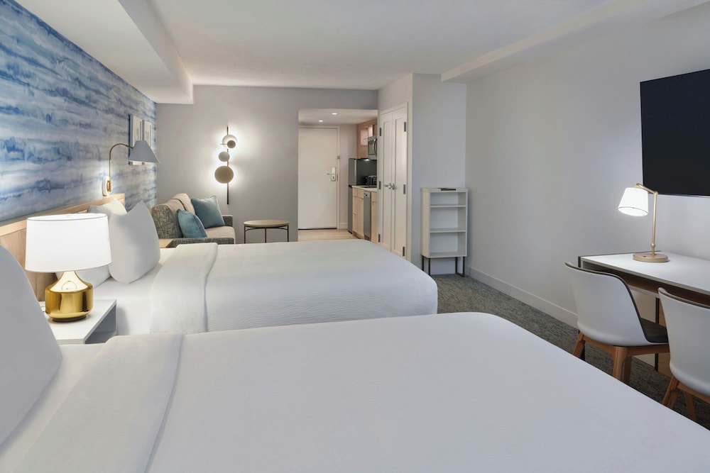 Studio, Multiple Beds, City View - Photo 1