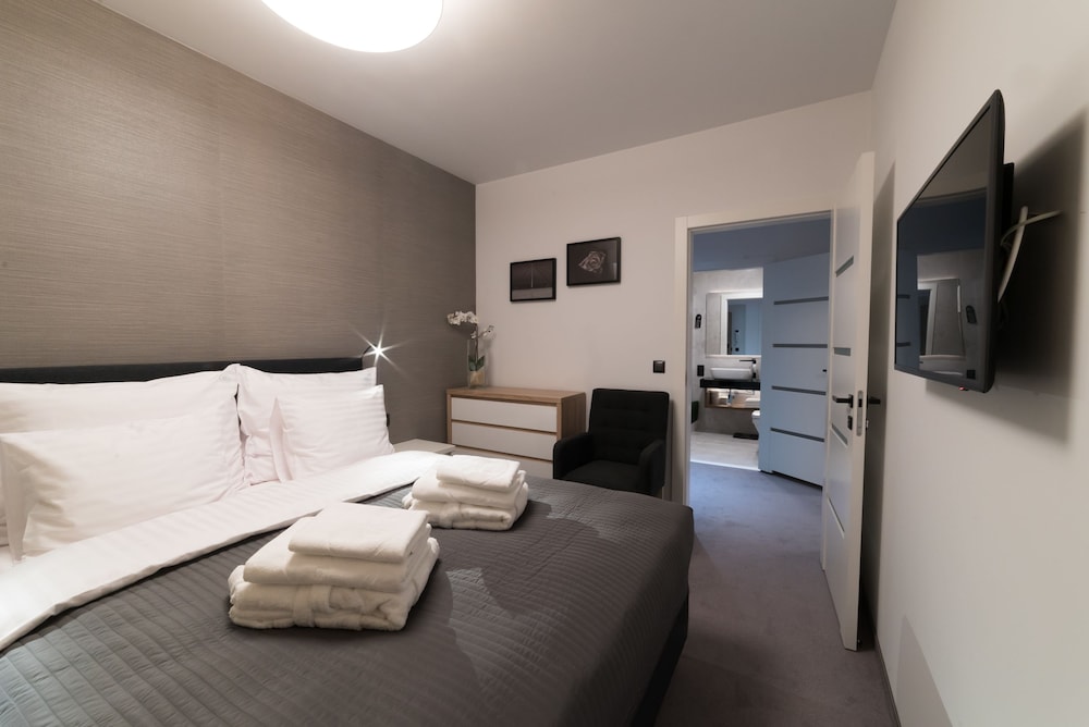 Superior Apartment, 2 Bedrooms, Non Smoking, City View photo 1