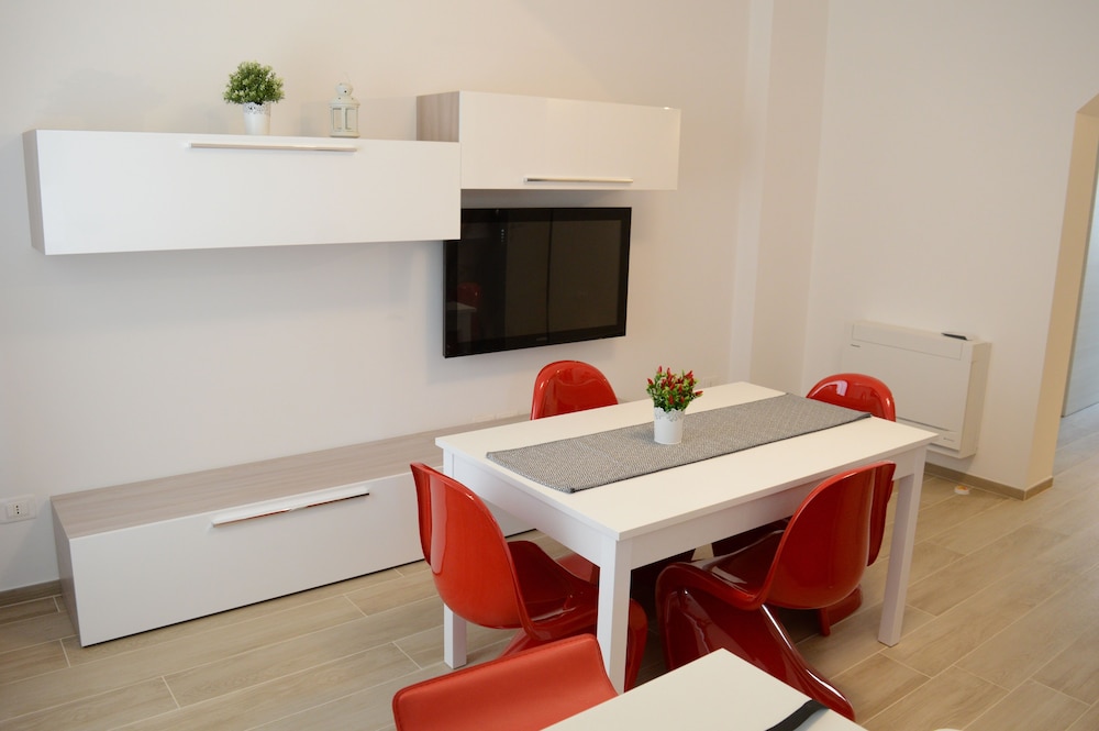 Apartment (Il bacio) photo 3
