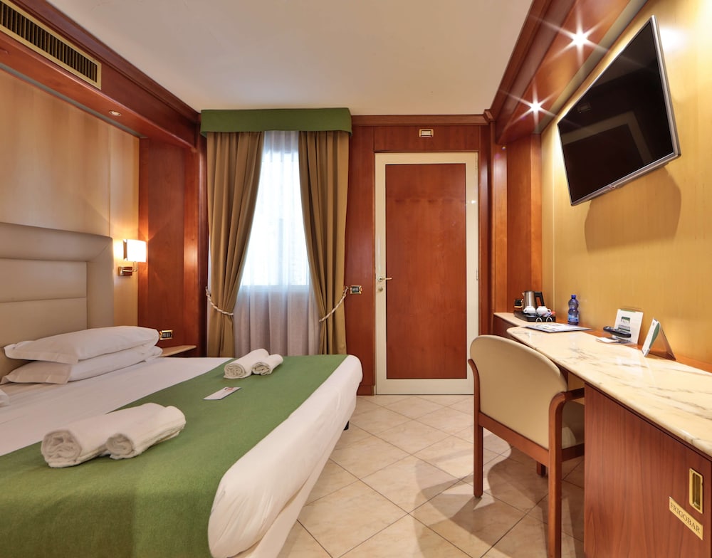 Comfort Room, 1 King Bed