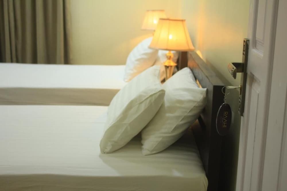 Deluxe Double or Twin Room - Photo 4
