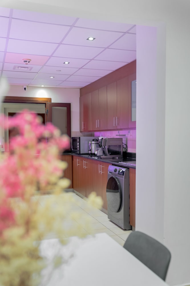 Basic Shared Dormitory, Women only photo 3