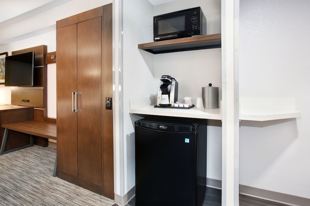Standard Room, 2 Queen Beds, Accessible (Communications Accessible) - Photo 1