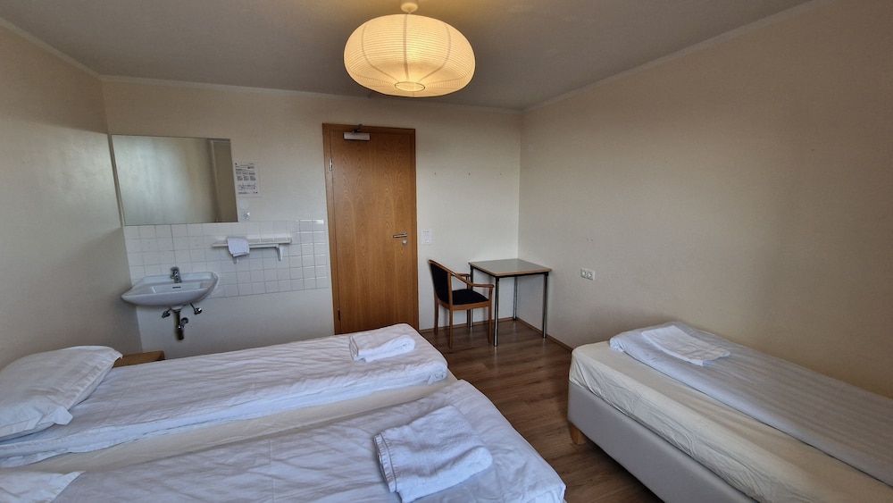 Comfort Double or Twin Room, Shared Bathroom photo 2