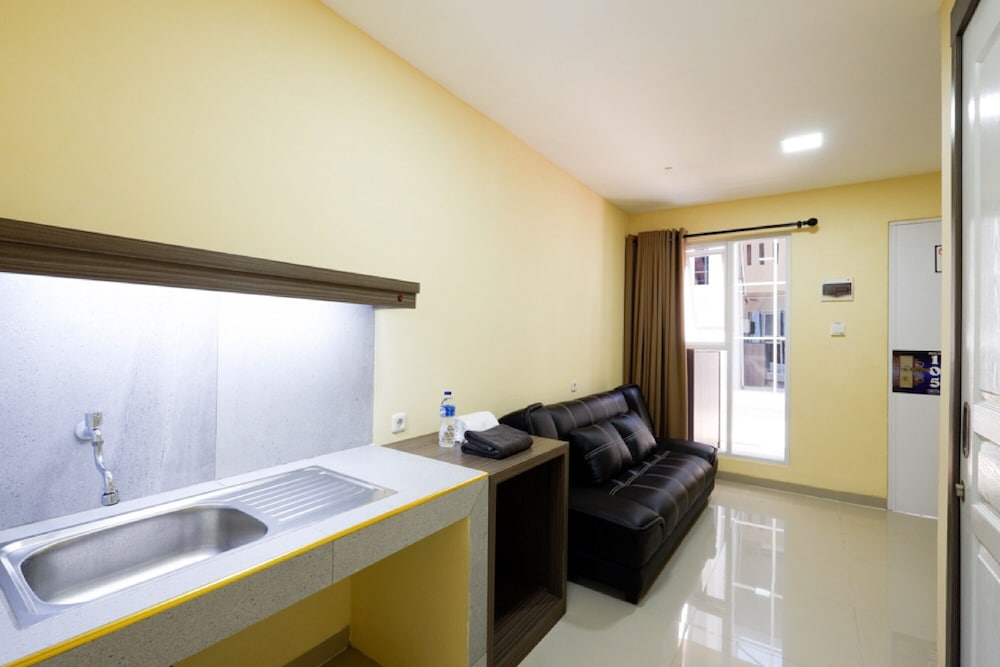 Deluxe Room - Photo 9