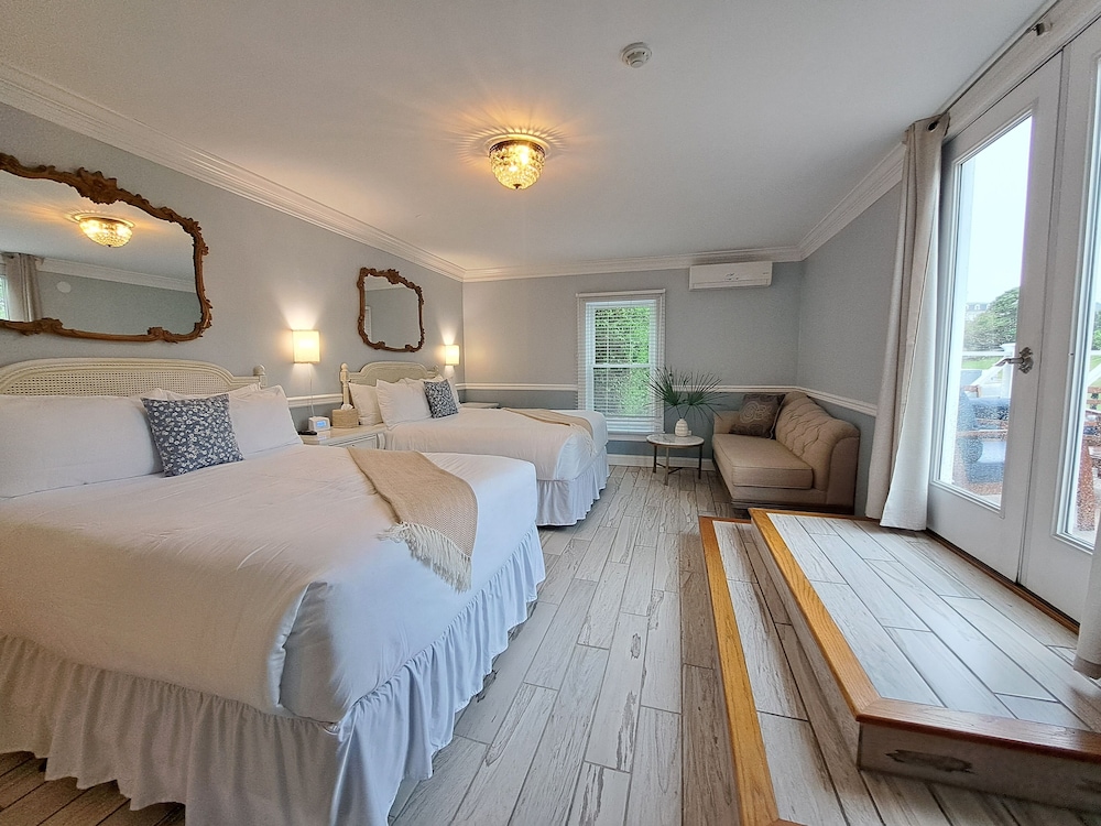 Premium Room, 2 Queen Beds, Terrace