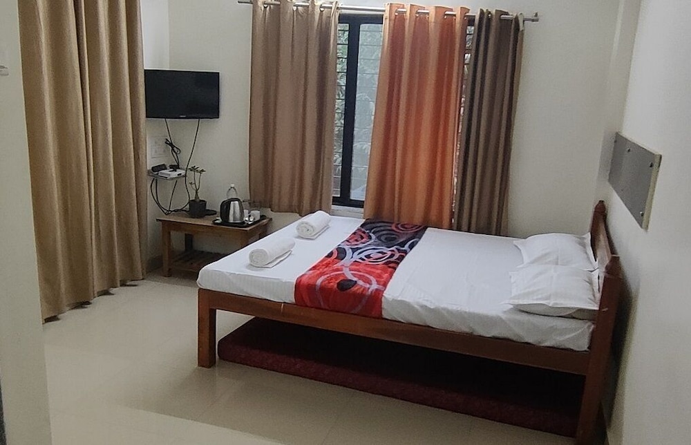 Standard Room photo 2
