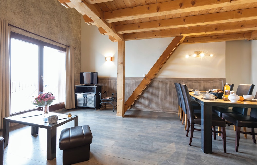 Apartment (6 persons / Mezzanine) photo 3