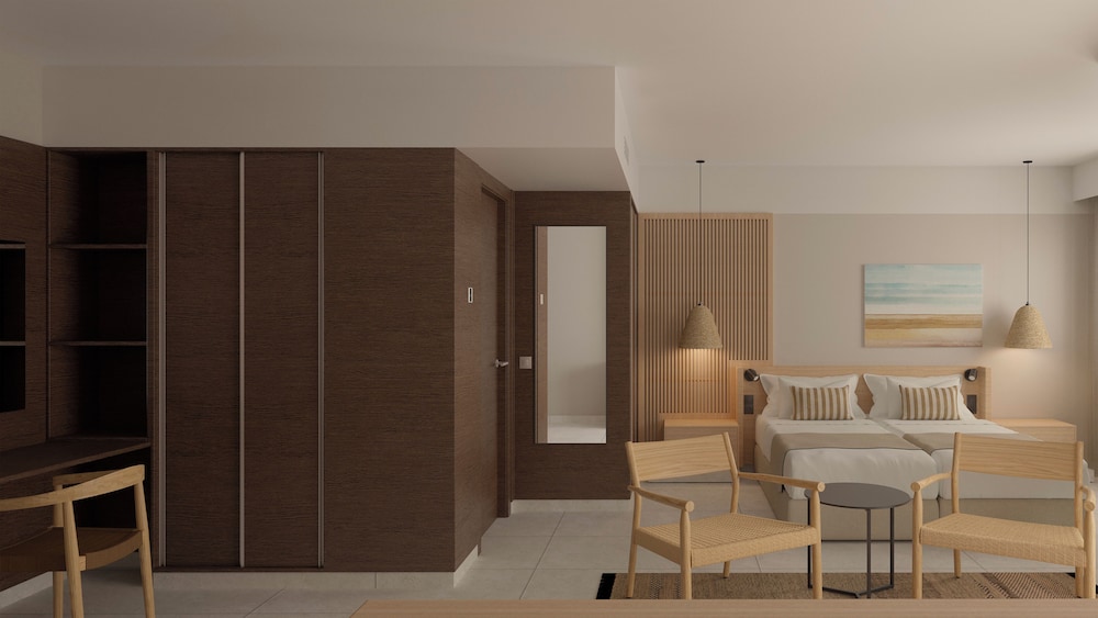Junior Studio Suite (Double) - Photo 1