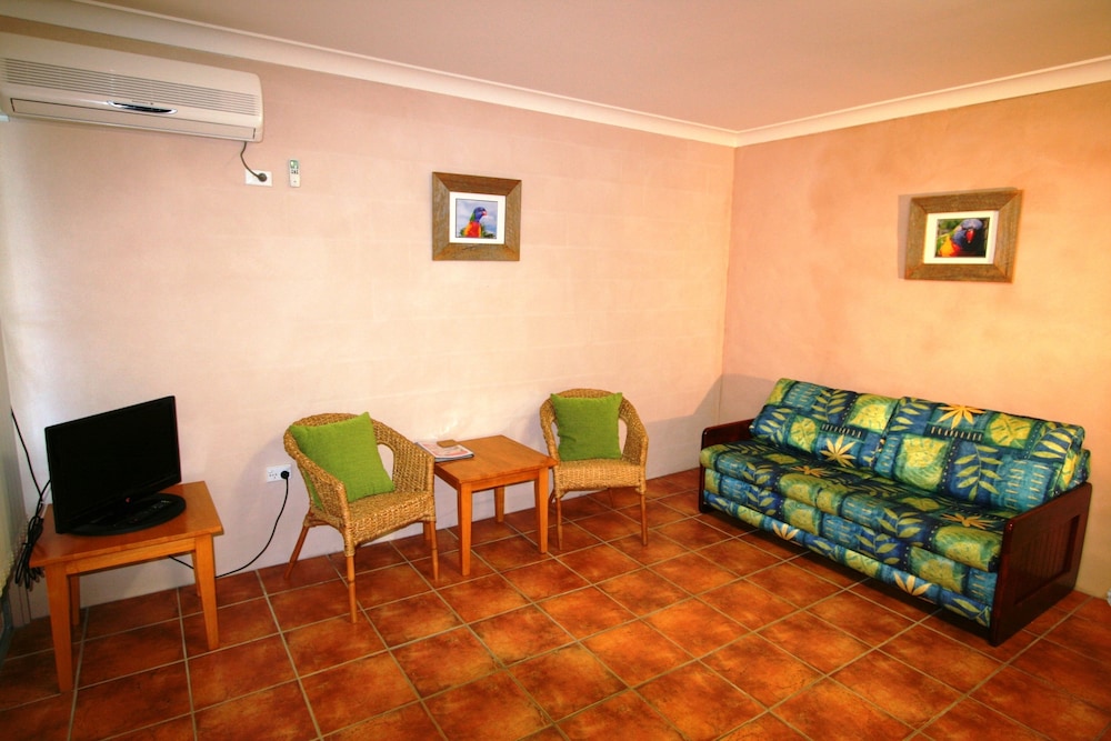 Panoramic Apartment, 1 Bedroom, Lake View, Lakeside (Unit 3) photo 3